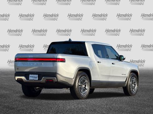 Used 2025 Rivian R1T Adventure image 5