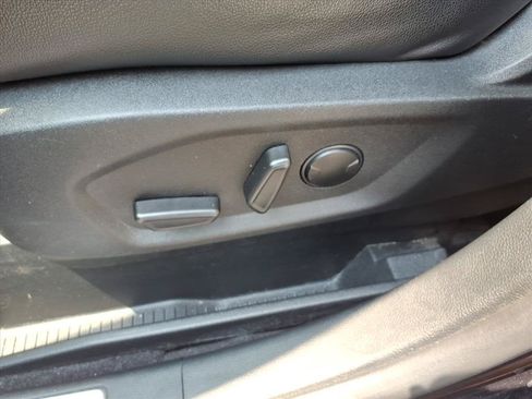 Used 2024 Ford Edge Titanium AWD/4WD image 27