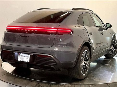 New 2025 Porsche Macan 4S Electric image 6