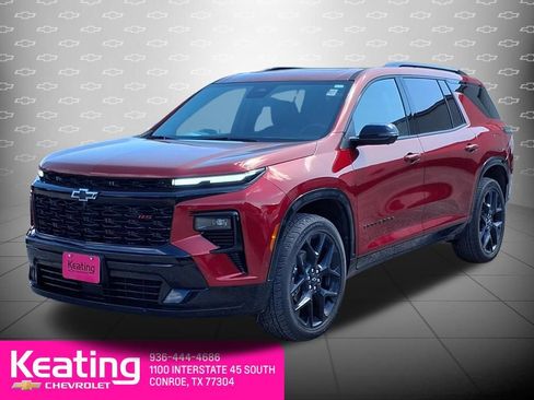 Used 2025 Chevrolet Traverse RS w/ LPO, Floor Liner Package FWD image 4