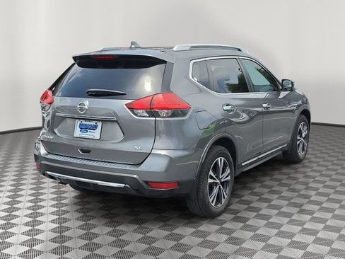 Used 2017 Nissan Rogue SL w/ SL Premium Package FWD image 6