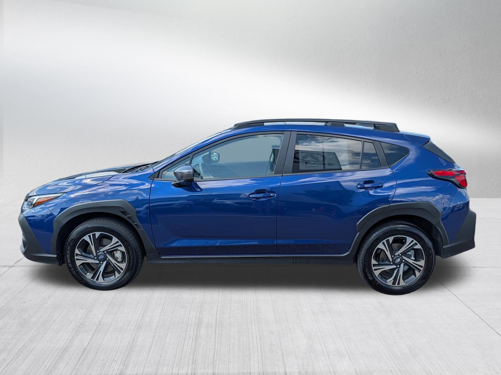 Certified 2025 Subaru Crosstrek 2.5i Premium AWD/4WD image 4