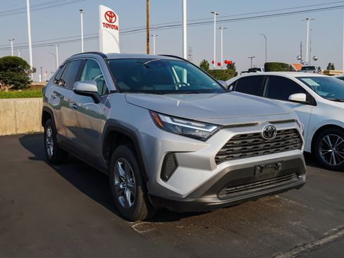 Certified 2025 Toyota RAV4 XLE AWD/4WD image 2
