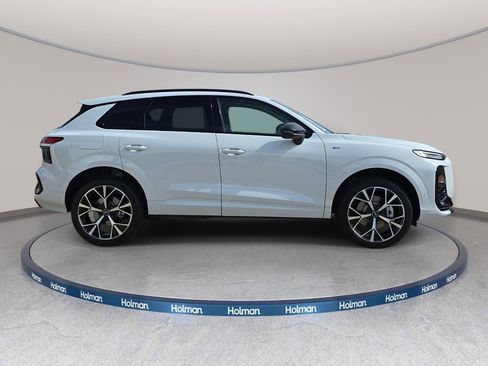 New 2026 Audi Q3 quattro 2.0T AWD/4WD image 4