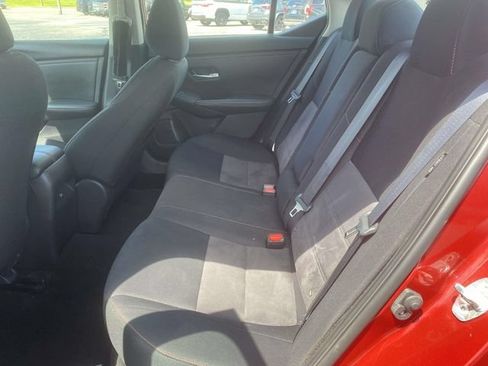 Used 2024 Nissan Sentra SR FWD image 9