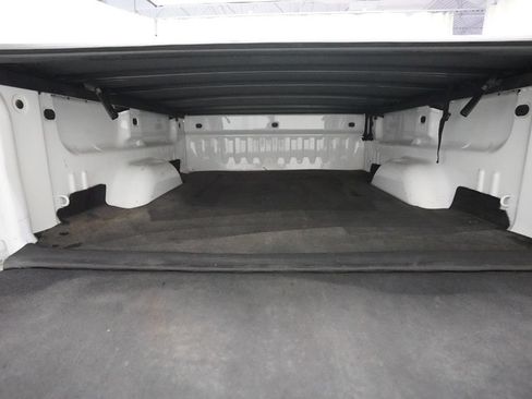 Used 2019 Chevrolet Silverado 1500 W/T AWD/4WD image 10