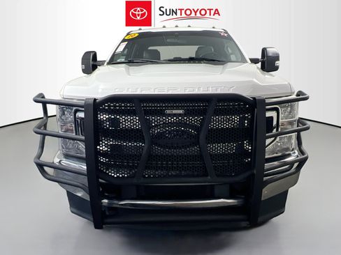Used 2020 Ford F250 XL w/ STX Appearance Package image 31