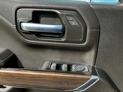 Used 2019 Chevrolet Silverado 1500 LT w/ All-Star Edition AWD/4WD image 15