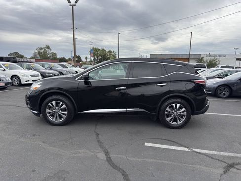 Used 2017 Nissan Murano SV FWD image 6