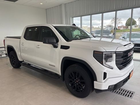 Used 2024 GMC Sierra 1500 Elevation AWD/4WD image 5