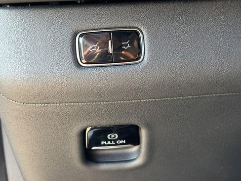 New 2025 Lincoln Navigator Reserve w/ Jet Appearance Package image 17