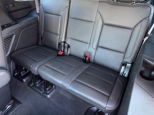 Certified 2024 Chevrolet Tahoe High Country AWD/4WD image 10