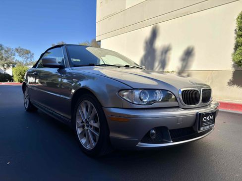 Used 2006 BMW 330Ci Convertible image 8