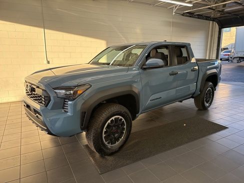 New 2026 Toyota Tacoma TRD Off-Road image 4