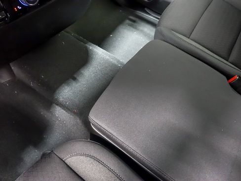 New 2026 Chevrolet Silverado 1500 LT image 17