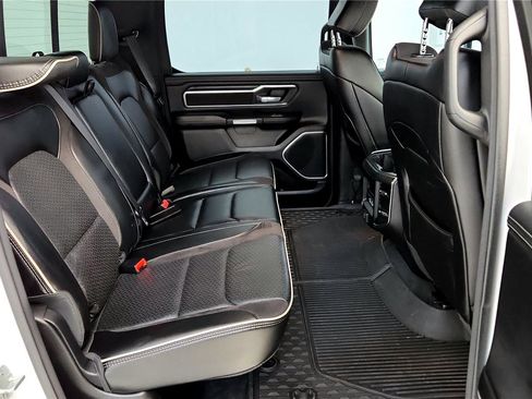 Used 2023 RAM 1500 Laramie image 23