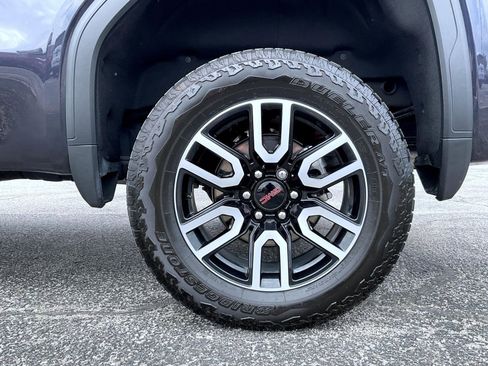 Certified 2025 GMC Sierra 1500 AT4 w/ AT4 Premium Package AWD/4WD image 22