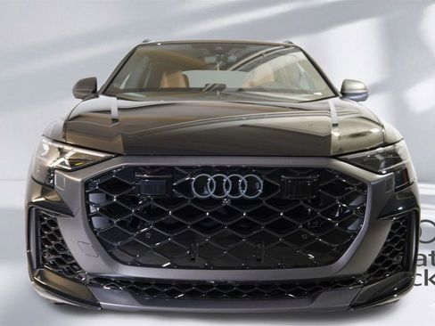 New 2026 Audi RS Q8 performance image 21