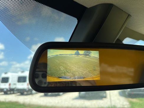 Used 2021 GMC Savana 3500 Extended w/ Power Convenience Package image 9