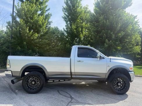 Used 2011 RAM 2500 SLT w/ Protection Group AWD/4WD image 2