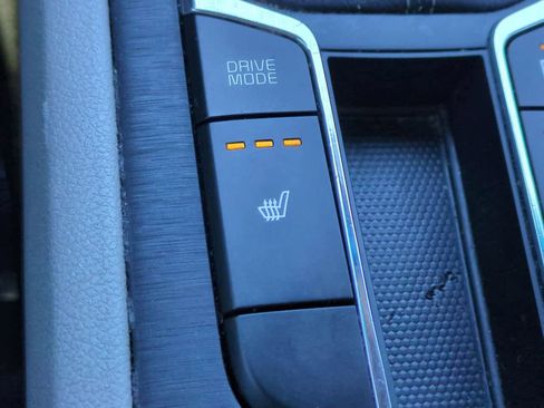 Used 2020 Kia Sedona EX image 21