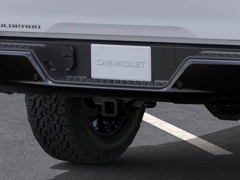 New 2026 Chevrolet Colorado Trail Boss AWD/4WD image 14