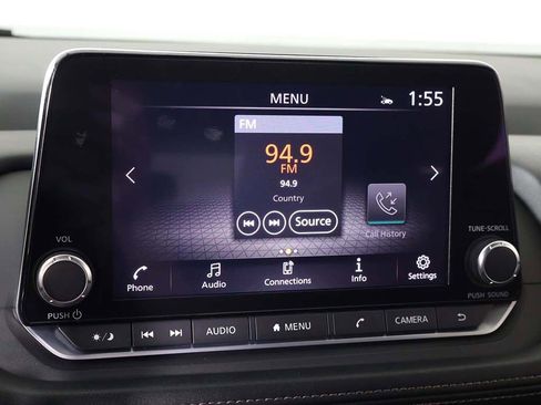 Used 2024 Nissan Rogue SV FWD image 43