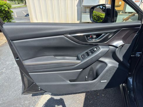Used 2018 Subaru Crosstrek 2.0i Limited AWD/4WD image 41