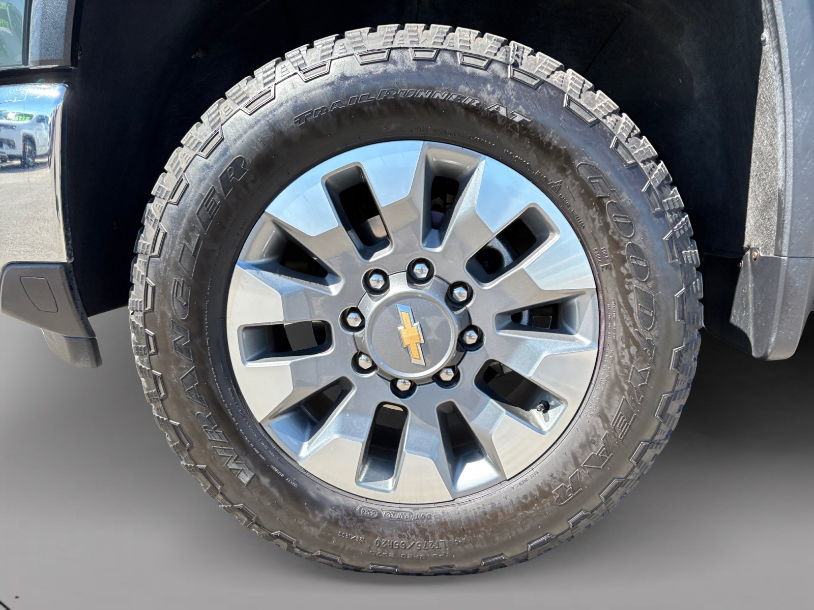 Used 2025 Chevrolet Silverado 2500 LT w/ Texas Edition AWD/4WD image 9