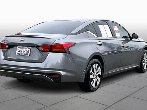 Used 2023 Nissan Altima 2.5 S image 12