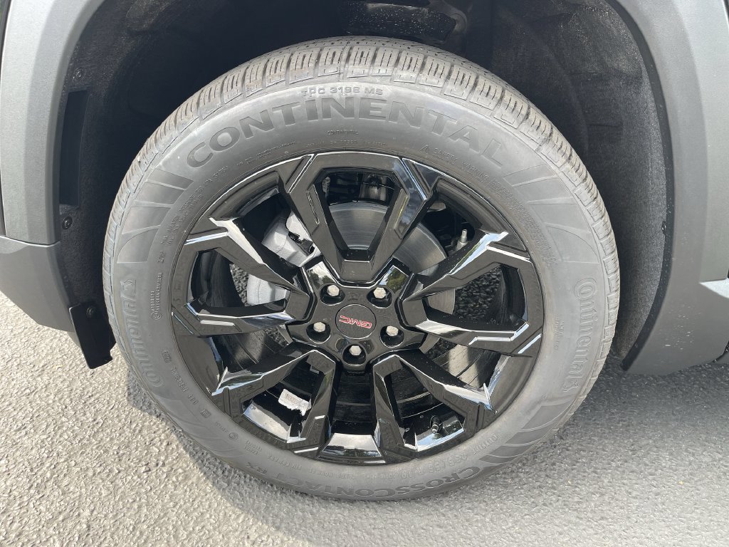 New 2027 GMC Terrain Elevation w/ Elevation Premium Package AWD/4WD image 32