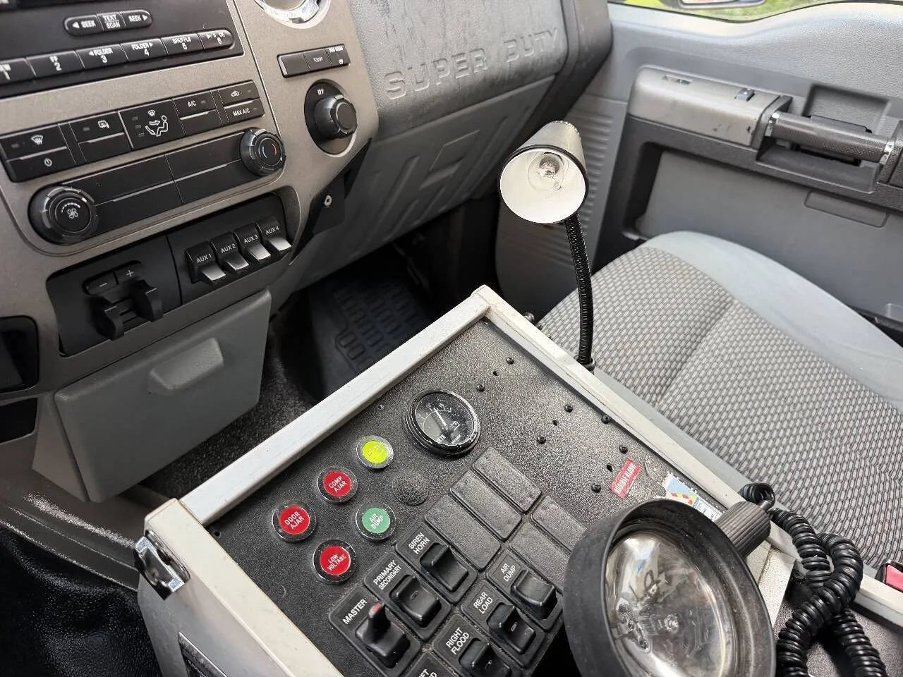 Used 2012 Ford F450 XLT w/ Ambulance Preparation Pkg RWD image 25