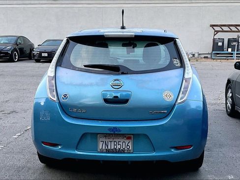 Used 2012 Nissan Leaf SL w/ Recycling/Organizational Pkg FWD image 5
