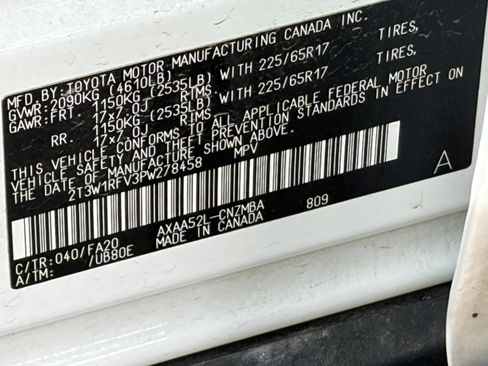 Used 2023 Toyota RAV4 XLE image 12