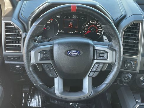 Used 2018 Ford F150 Raptor w/ Equipment Group 802A Luxury image 17