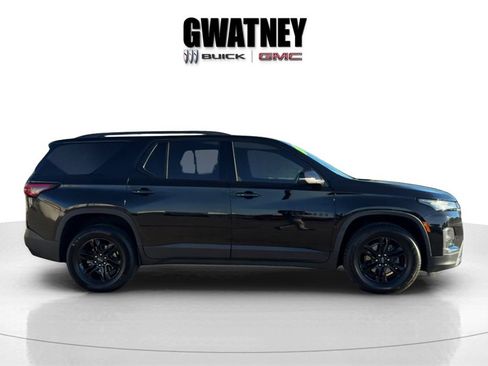 Used 2023 Chevrolet Traverse LT image 8