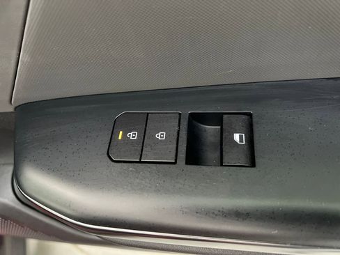 Used 2025 Kia K4 FWD image 21
