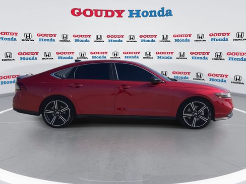 Certified 2025 Honda Accord Sport image 9