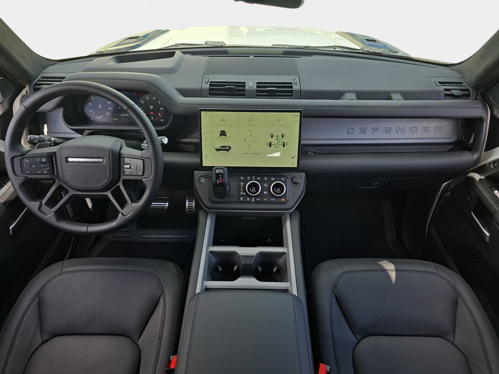 New 2026 Land Rover Defender 110 V8 AWD/4WD image 9