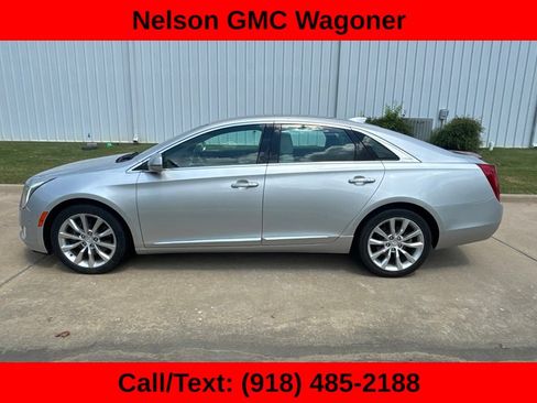 Used 2017 Cadillac XTS Luxury FWD image 8