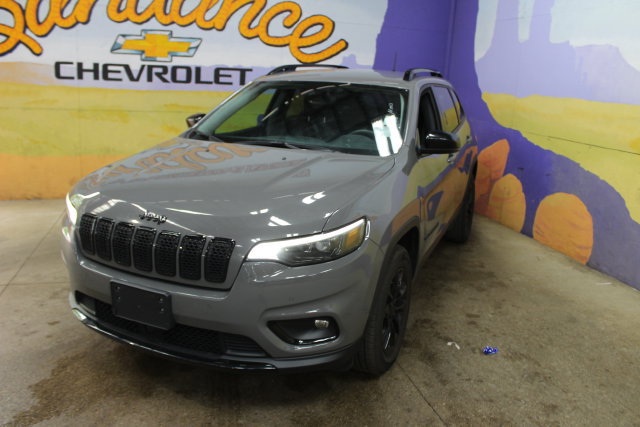 Used 2023 Jeep Cherokee Altitude Lux AWD/4WD image 4