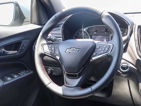 Used 2023 Chevrolet Equinox RS image 16