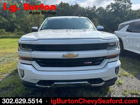 Used 2017 Chevrolet Silverado 1500 LT w/ All Star Edition AWD/4WD image 2