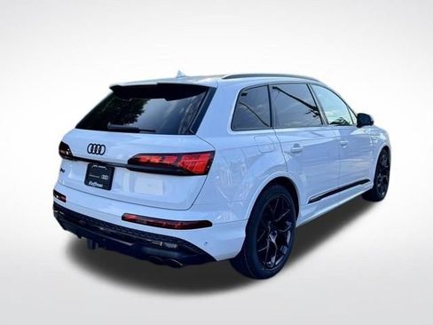 Certified 2025 Audi SQ7 Prestige AWD/4WD image 10
