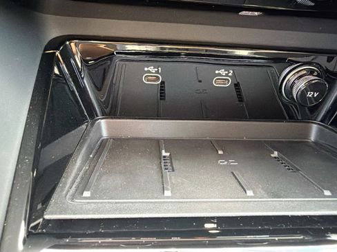 New 2025 Audi Q5 Prestige image 32