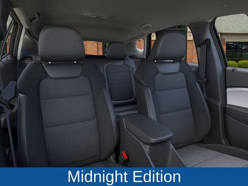 New 2026 Chevrolet Trax LT image 16