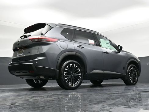 New 2026 Nissan Rogue SV image 32