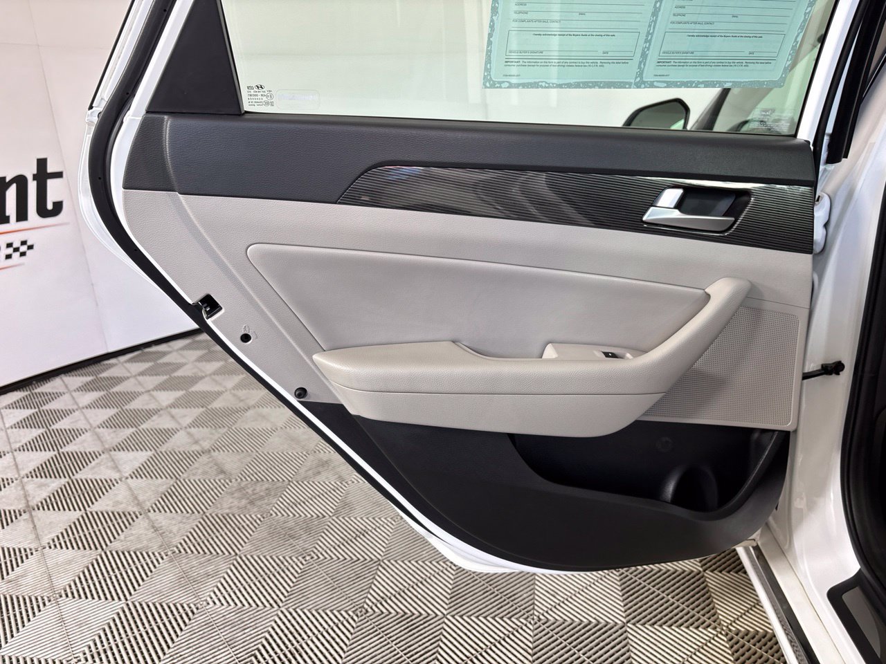 Used 2019 Hyundai Sonata Limited FWD image 20
