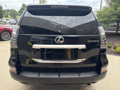 Used 2023 Lexus GX 460 Premium AWD/4WD image 9