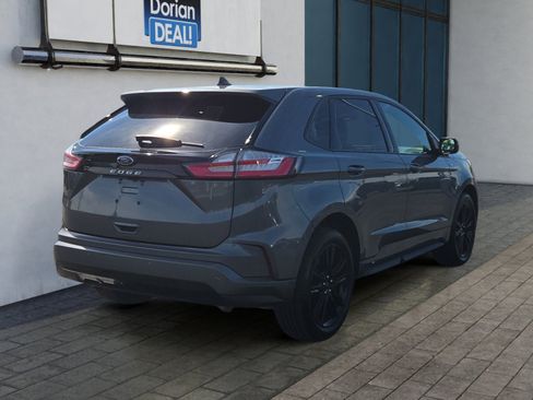 Certified 2022 Ford Edge ST-Line AWD/4WD image 3